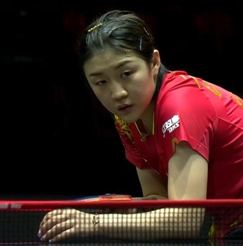 小球运动的 小球运动的