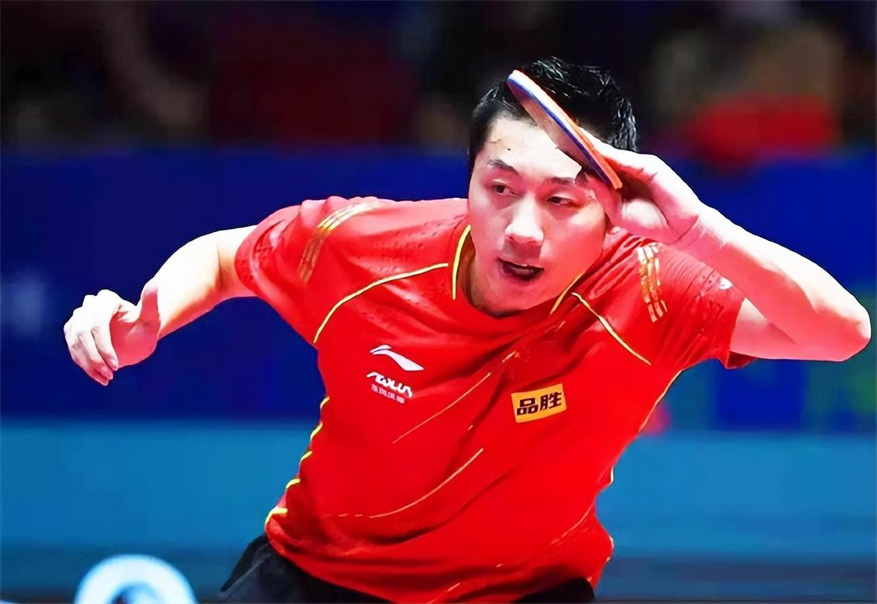 迫使中卫跨 迫使中卫跨